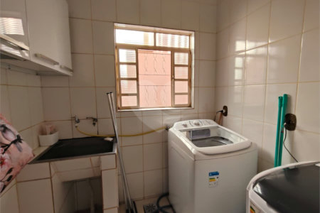 Casa à venda com 5 quartos, sendo 3 suítes, no Centro, Itapetininga, SP