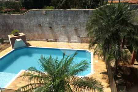 Casa à venda com 3 quartos, sendo 1 suíte, no condomínio Acmti - Colinas do Mosteiro, Terras de Itaici e Recanto dos Pássaros, Indaiatuba - SP