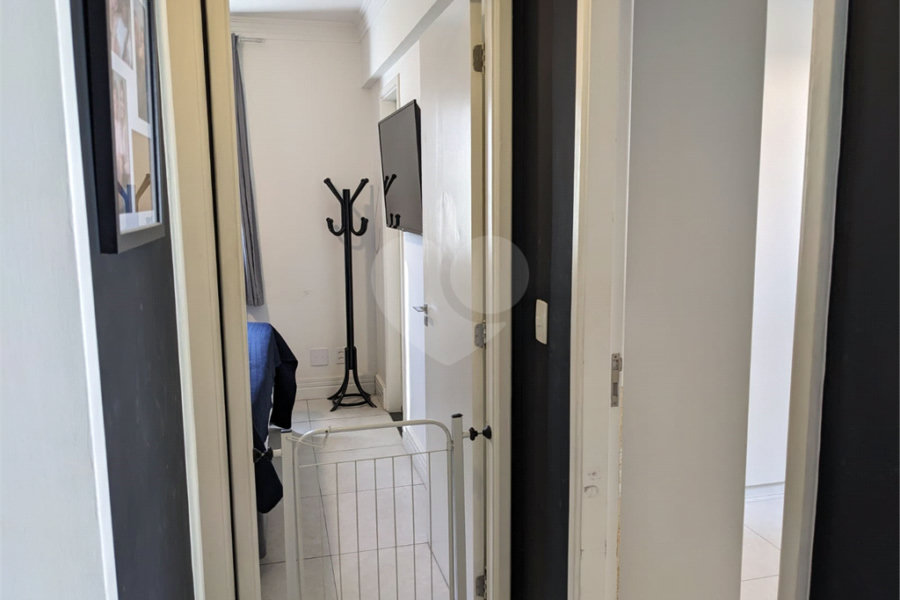 Apartamento à venda com 2 quartos, sendo 1 suíte,  em Jardim Rosa de Franca, Guarulhos, SP