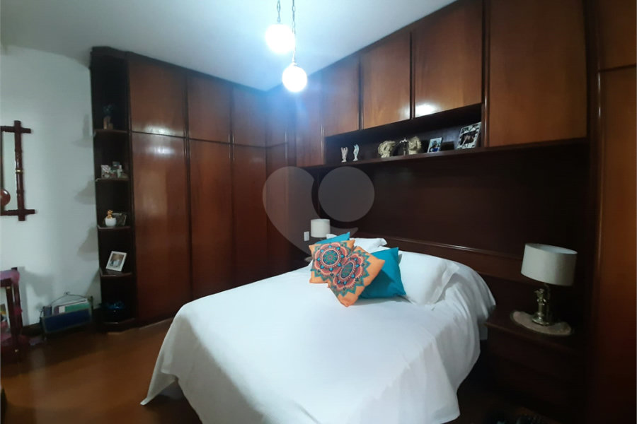 Casa térrea assobradada em rua fechada no Mandaqui - 3 quartos, 1 suite, 3 vagas