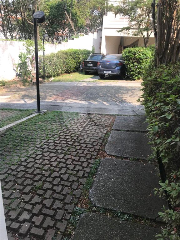 Casa à venda com 3 quartos no condomínio Villas IV, São Paulo - SP