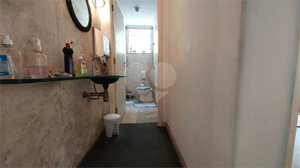 Casa à venda com 4 quartos, sendo 2 suítes,  em Vila Alexandria, São Paulo, SP