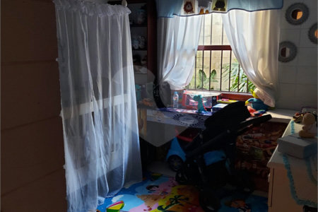 Casa à venda com 3 quartos, sendo 1 suíte, em Jardim Leonor, São Paulo, SP