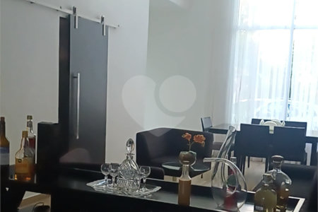 Casa à venda com 3 quartos, sendo 1 suíte, no condomínio Mansões da Prata, Rio de Janeiro - RJ
