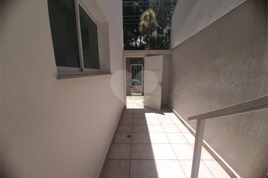 Casa Térrea à venda ou para alugar com 4 suítes em Jardim São Bento, São Paulo, SP