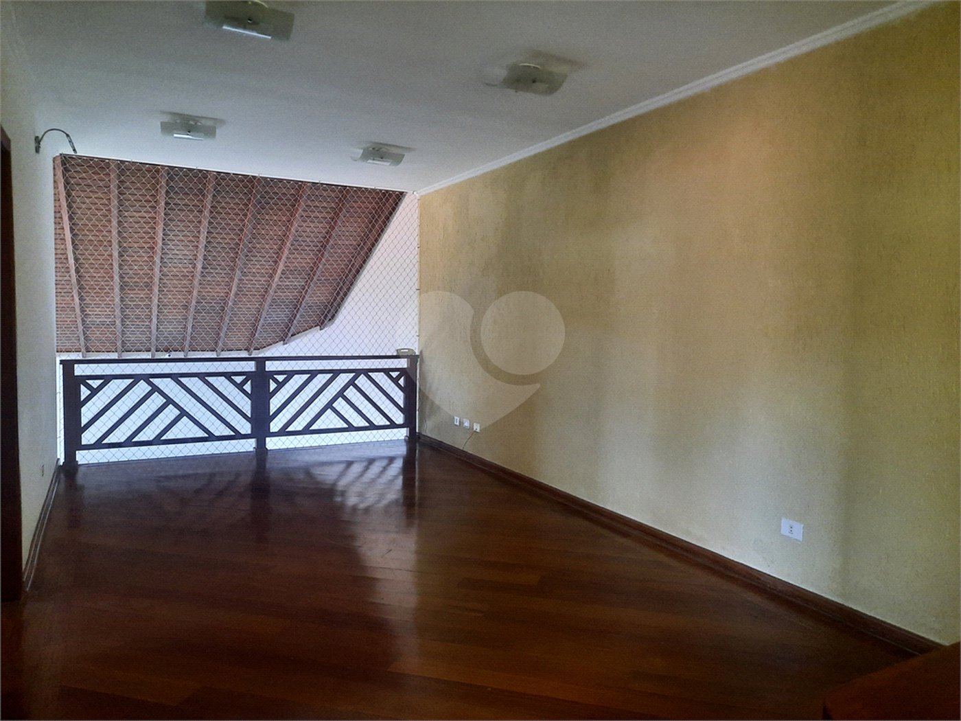 Sobrado à venda com 4 suítes em Tremembé, São Paulo, SP