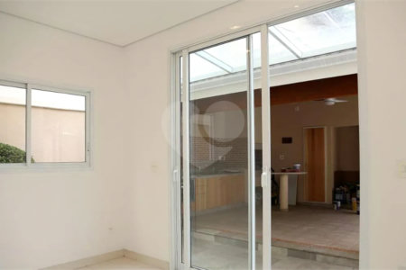 Casa à venda com 4 suítes no condomínio Residencial Morumbi, São Paulo - SP