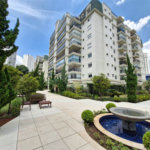 Apartamento à venda ou para alugar com 4 suítes em Alto da Boa Vista, São Paulo, SP
