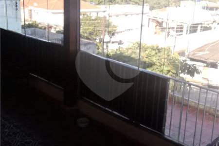 Sobrado à venda com 6 quartos, sendo 1 suíte,  em Vila Maria Alta, São Paulo, SP
