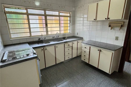 Chácara à venda com 3 quartos, sendo 1 suíte, em Bosque, Vinhedo, SP