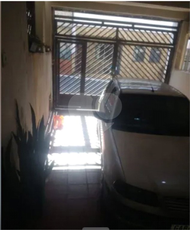 Sobrado à venda com 2 quartos em Pari, São Paulo, SP