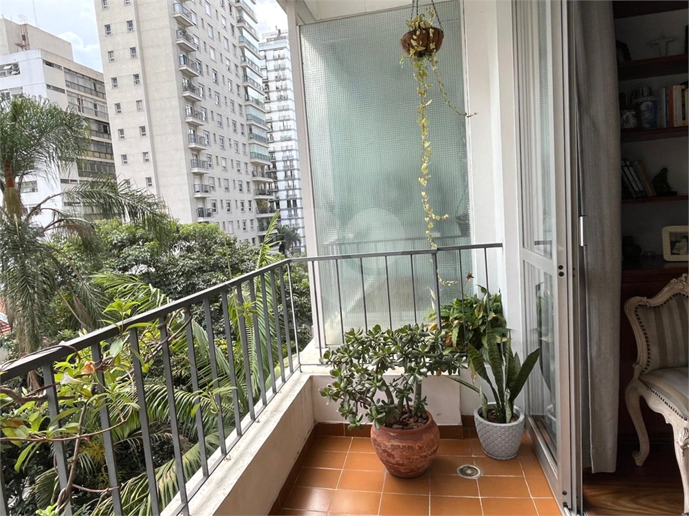 Apartamento à venda com 3 quartos, sendo 1 suíte, em Jardim Paulista, São Paulo, SP