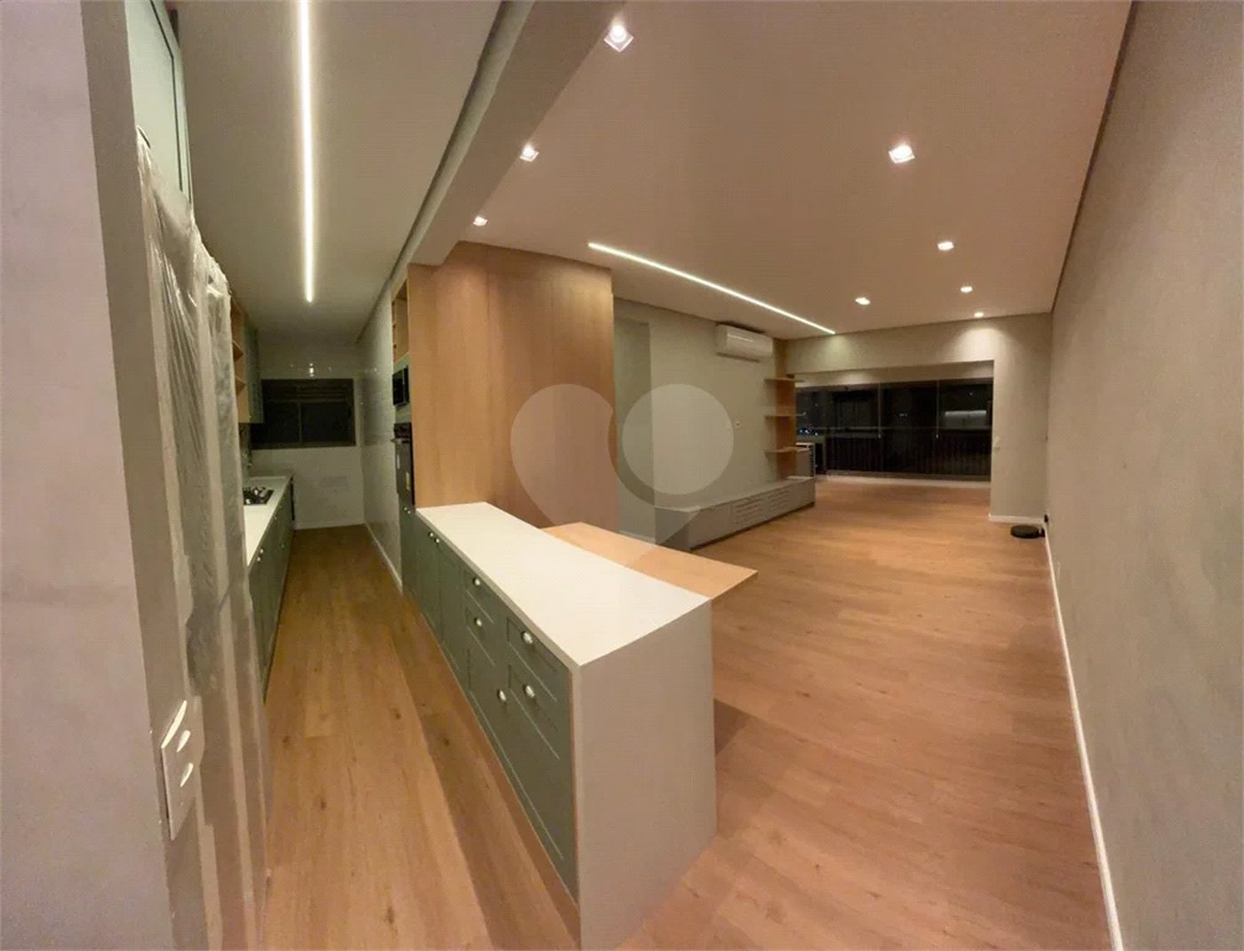 Apartamento à venda com 3 suítes em Parada Inglesa, São Paulo, SP