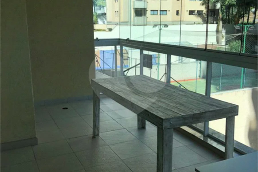 Apartamento à venda com 3 suítes em Santana, São Paulo, SP