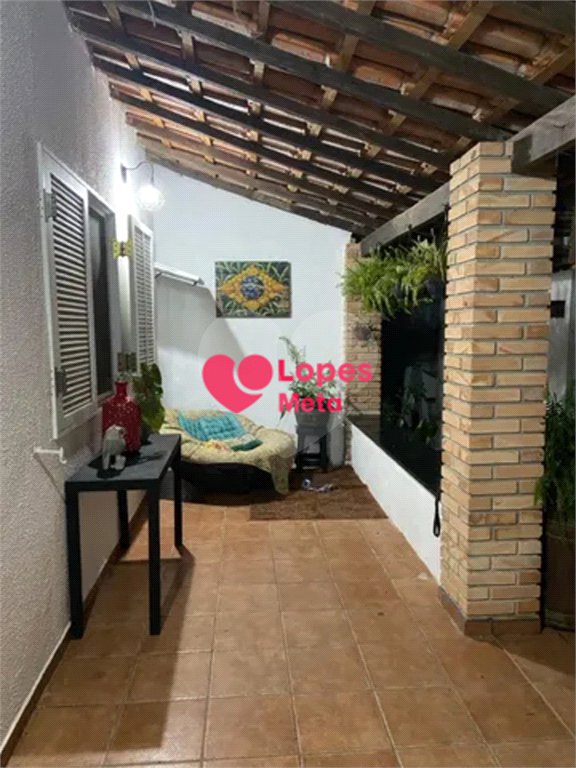 Casa à venda com 2 quartos no condomínio Portal da Serra, São José dos Campos - SP