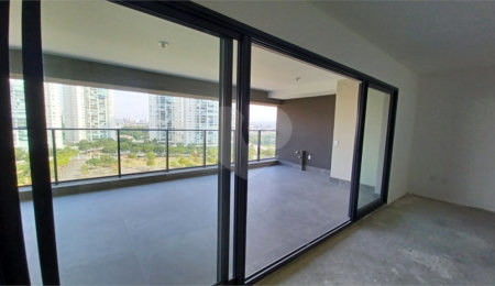 Apartamento à venda com 4 quartos, sendo 2 suítes, em Água Branca, São Paulo, SP