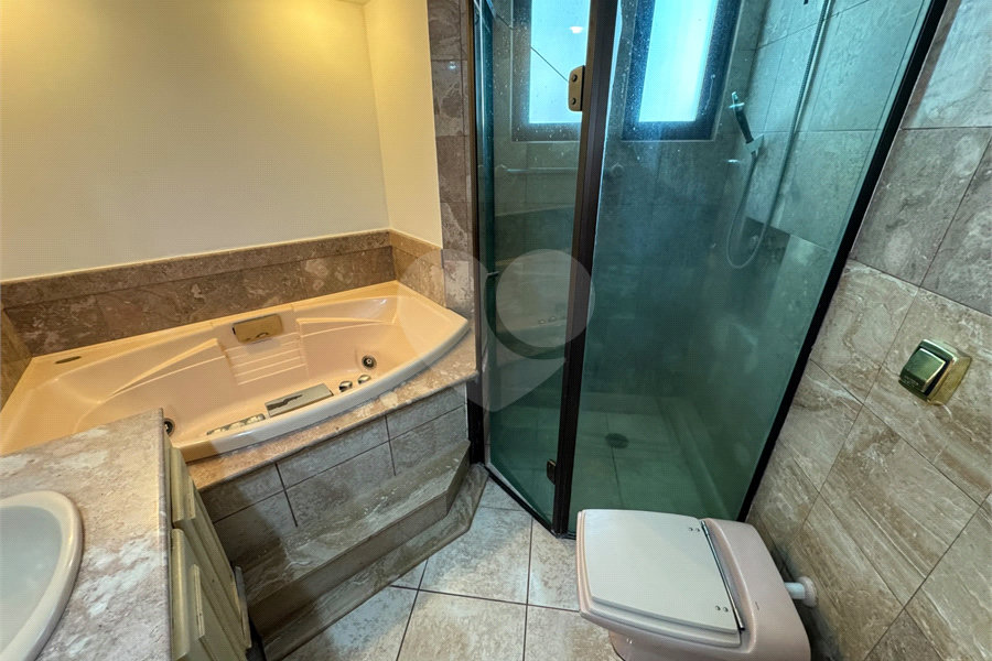Apartamento à venda com 4 quartos, sendo 3 suítes, em Santana, São Paulo, SP