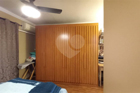 Casa à venda com 3 quartos, sendo 1 suíte, em Jardim Esmeralda, São Paulo, SP