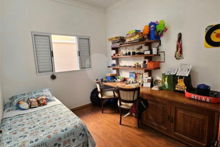 Casa à venda com 3 quartos, sendo 1 suíte, em Vila Nastri, Itapetininga, SP