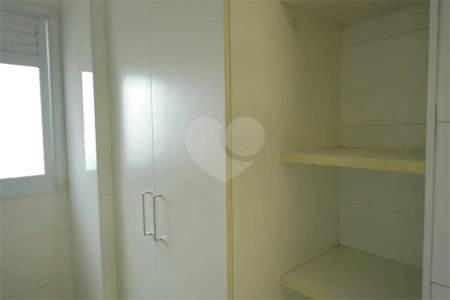 Apartamento à venda com 3 quartos, sendo 1 suíte, em Vila Lusitânia, São Bernardo do Campo, SP