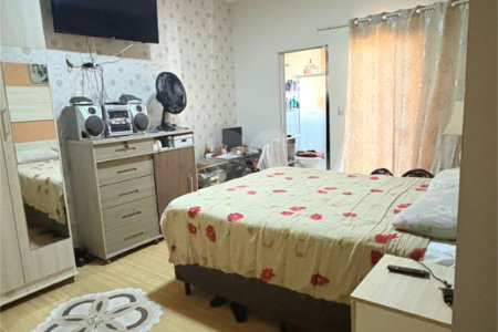 Casa à venda com 3 quartos, sendo 1 suíte,  no condomínio Jd Portugal, Sorocaba - SP