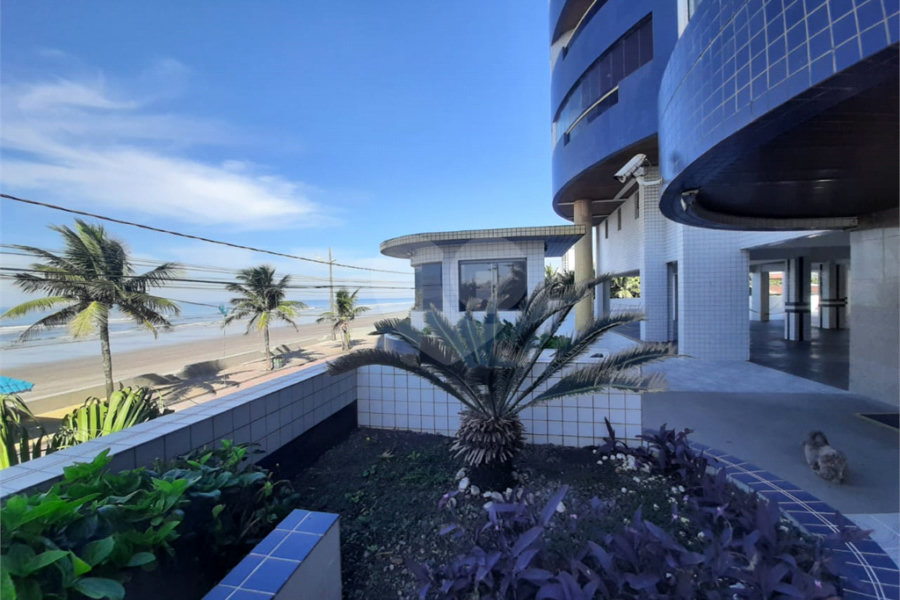 Apartamento à venda com 2 quartos, sendo 1 suíte, em Vera Cruz, Mongaguá, SP