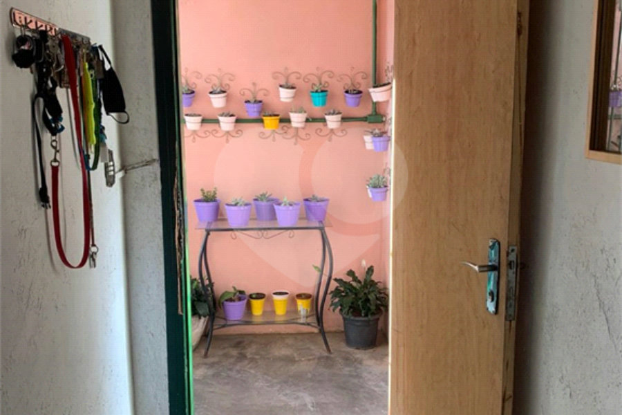 Casa à venda com 3 quartos, sendo 1 suíte, em Parque Edu Chaves, São Paulo, SP
