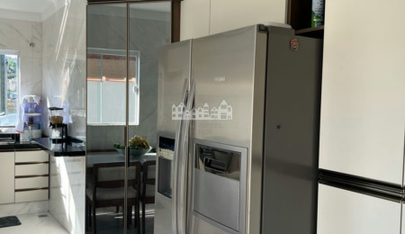 Casa à venda com 3 quartos, sendo 1 suíte, em Retiro das Fontes, Atibaia, SP