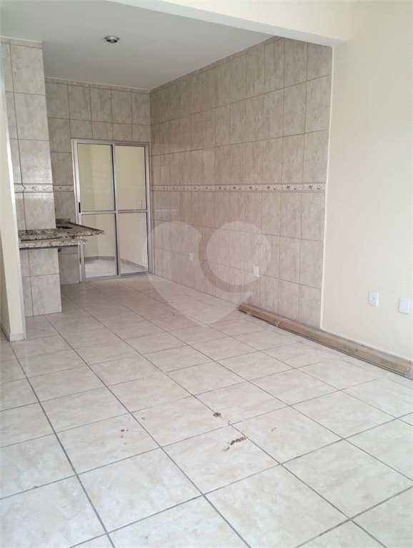Casa à venda com 2 quartos, sendo 1 suíte, em Vila Caputera, Mogi das Cruzes, SP