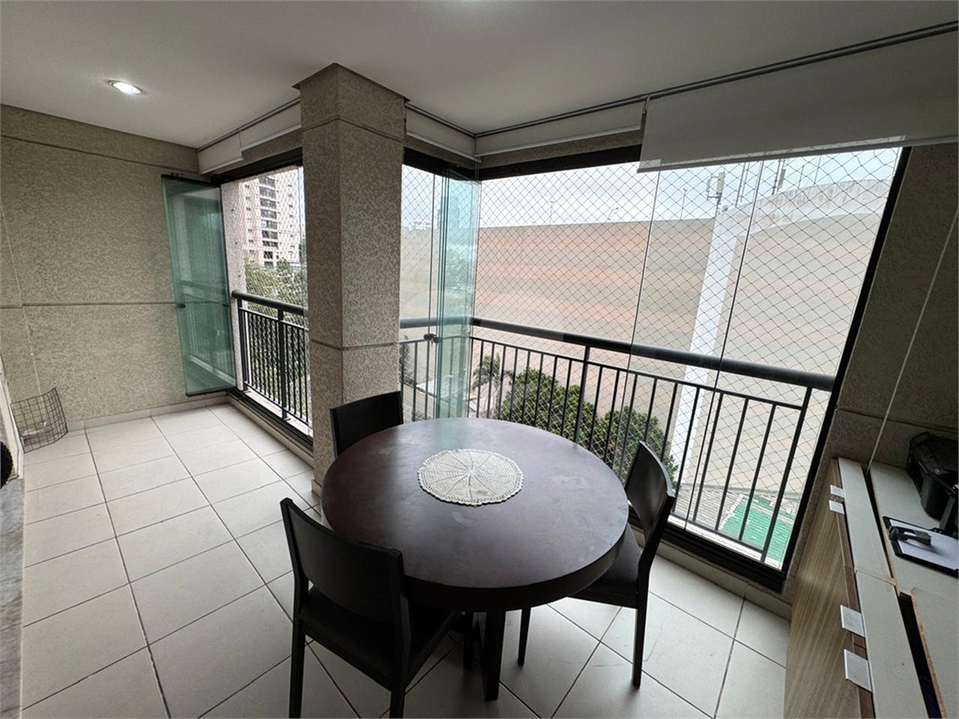 Apartamento à venda com 3 quartos, sendo 1 suíte, em Vila Gilda, Santo André, SP