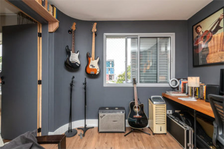 Apartamento à venda com 3 quartos, sendo 1 suíte,  em Vila Madalena, São Paulo, SP