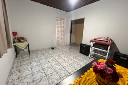 Casa à venda com 3 quartos, sendo 1 suíte, em Jardim Angelica, Três Lagoas, MS