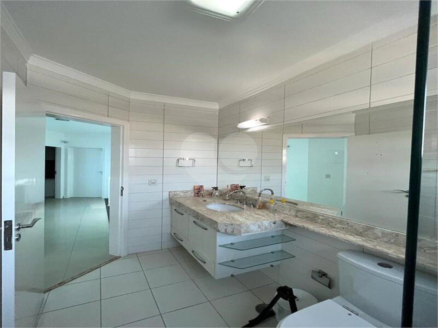 Sobrado à venda com 3 quartos, sendo 1 suíte, no Centro, Indaiatuba, SP