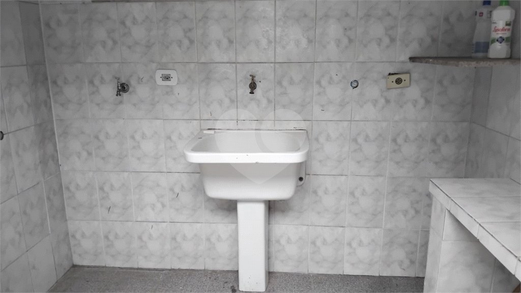 Sobrado à venda com 3 quartos em Jardim Odete, São Paulo, SP
