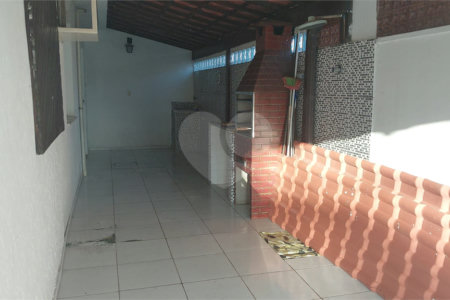 Casa para alugar com 2 quartos em SANTA CRUZ, Rio de Janeiro, RJ