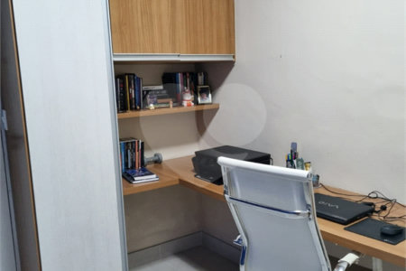 Apartamento à venda com 3 quartos, sendo 1 suíte, em Água Branca, São Paulo, SP