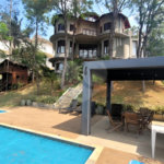 Casa à venda ou para alugar com 4 quartos, sendo 2 suítes, no condomínio Cantareira, Mairiporã - SP