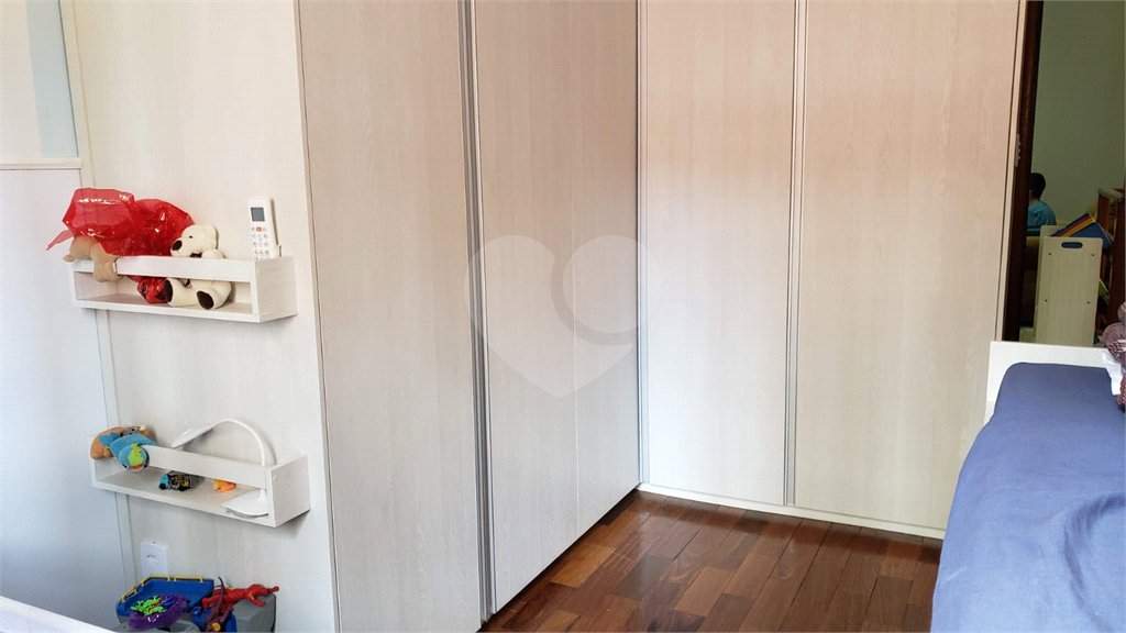 Sobrado à venda com 3 quartos, sendo 1 suíte, em Jardim Sul, São José dos Campos, SP