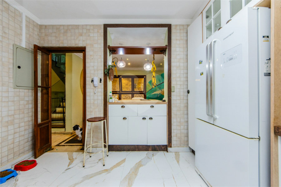 Casa à venda ou para alugar com 4 quartos, sendo 3 suítes,  no condomínio Da Serra, São Paulo - SP