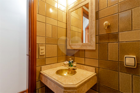 Apartamento à venda com 3 suítes em Aclimação, São Paulo, SP