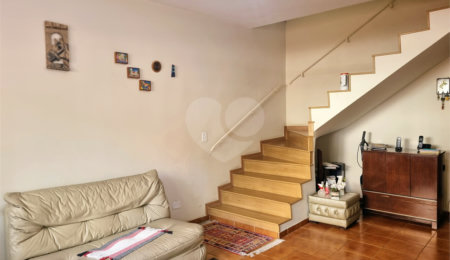 Casa de Vila à venda com 3 suítes em Jardim Prudência, São Paulo, SP