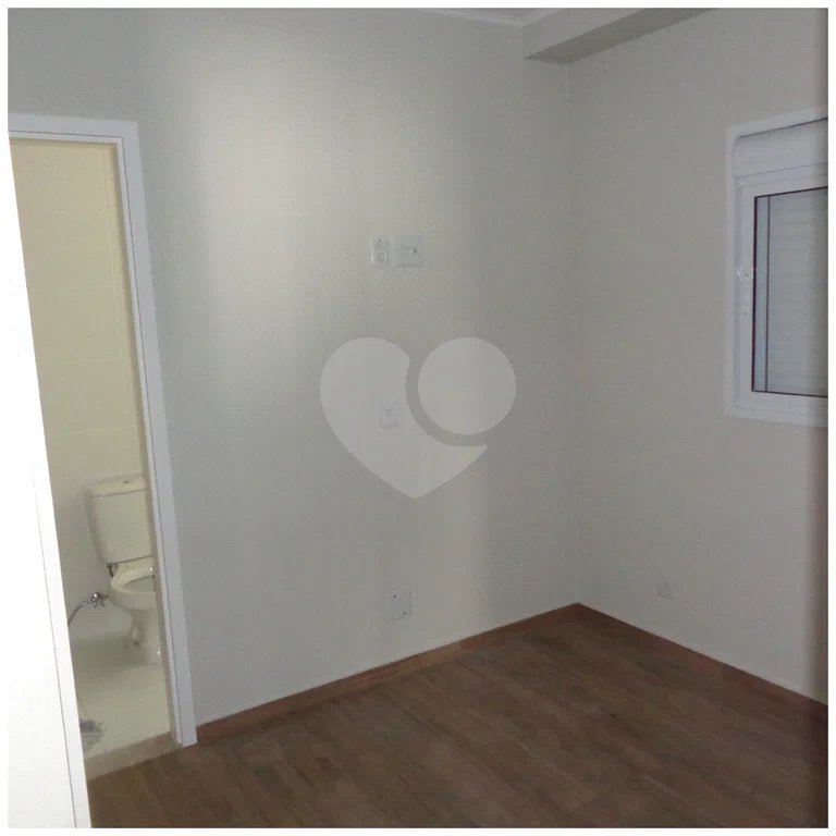 Apartamento de 2 quartos com garagem para alugar em Santa Cecília
