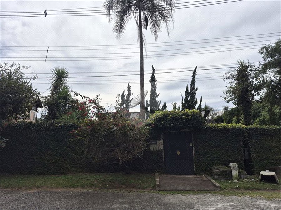 Casa à venda com 4 suítes no condomínio Associação Reserva das Hortênsias, Mairiporã - SP