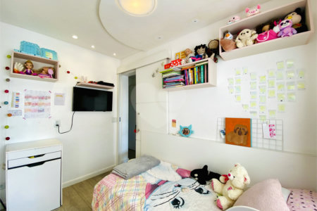 Apartamento à venda com 3 quartos, sendo 1 suíte, no Centro, São Bernardo do Campo, SP