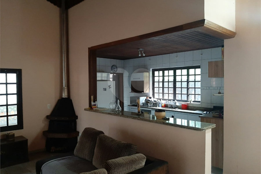 Casa à venda com 3 quartos, sendo 1 suíte, em Serra da Cantareira, Mairiporã, SP