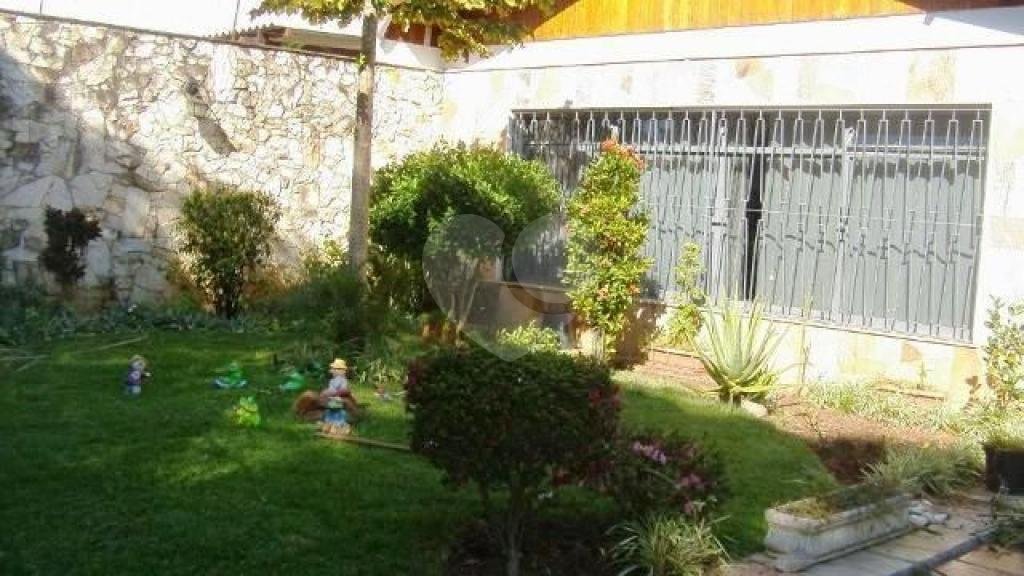 Casa Térrea à venda com 3 quartos, sendo 1 suíte, em Vila Albertina, São Paulo, SP