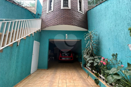 Sobrado à venda com 3 quartos, sendo 1 suíte,  em Vila Nova Mazzei, São Paulo, SP