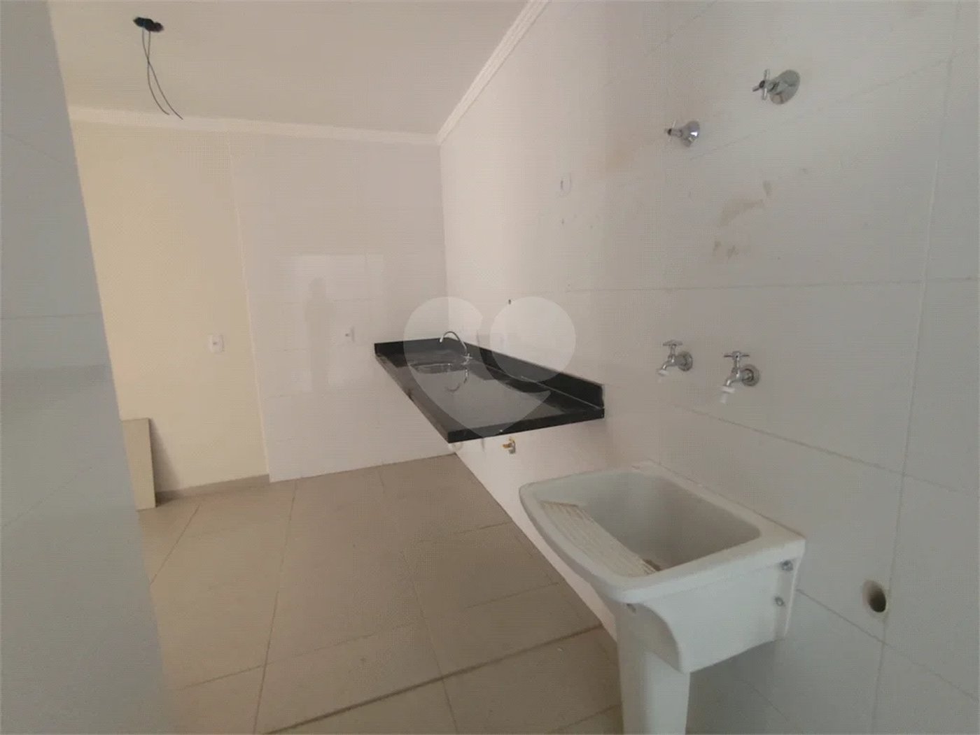 Casa à venda com 2 quartos no condomínio Epopeu, São Paulo - SP