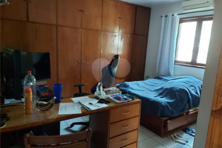 Sobrado à venda com 4 quartos, sendo 2 suítes, em Santo Amaro, São Paulo, SP