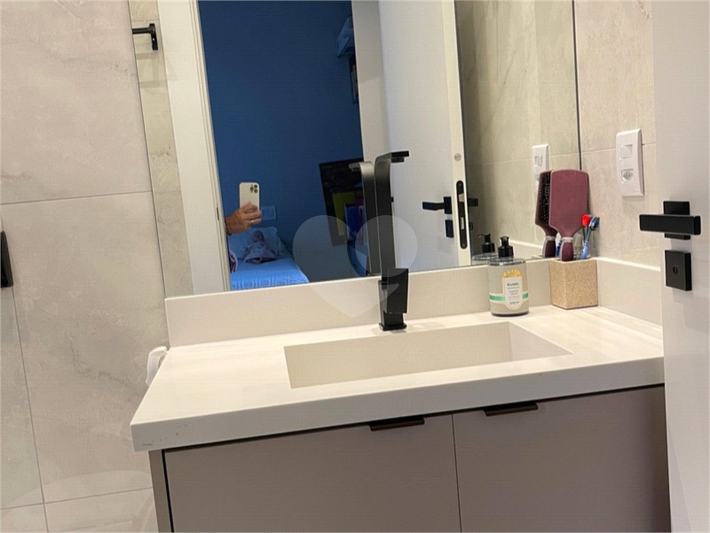 Casa à venda com 3 suítes no condomínio Mont Blanc, Sorocaba - SP